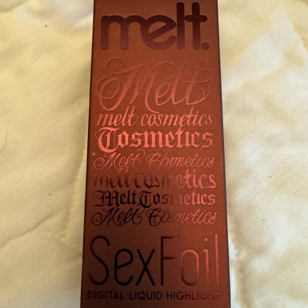 NIB Melt Cosmetics SexFoil Digital Liquid Highlight